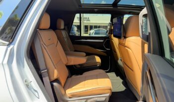 2026 Cadillac Escalade Luxury 4WD full