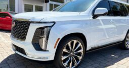 2026 Cadillac Escalade Luxury 4WD