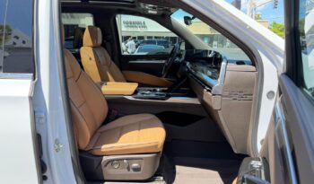 2026 Cadillac Escalade Luxury 4WD full