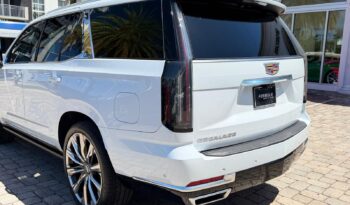 2026 Cadillac Escalade Luxury 4WD full