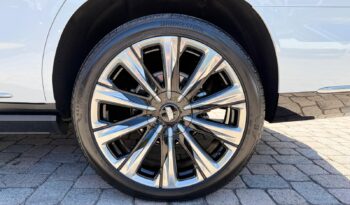 2026 Cadillac Escalade Luxury 4WD full
