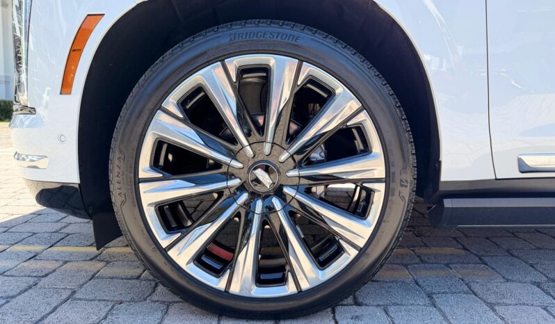 2026 Cadillac Escalade Luxury 4WD full