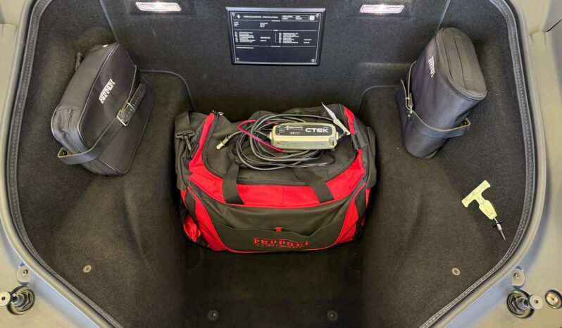 2017 Ferrari 488 GTB full