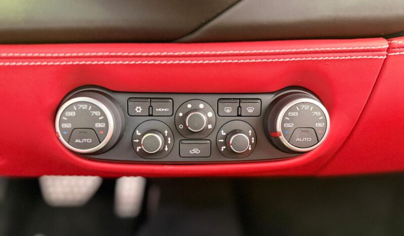 2017 Ferrari 488 GTB full