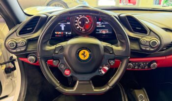 2017 Ferrari 488 GTB full