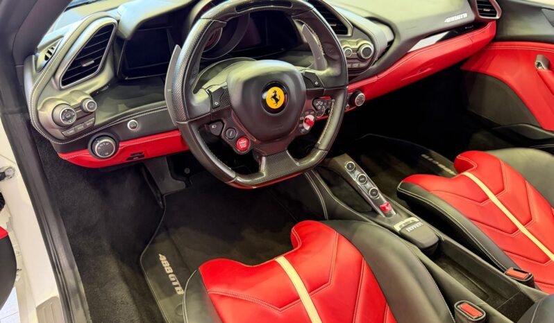 2017 Ferrari 488 GTB full