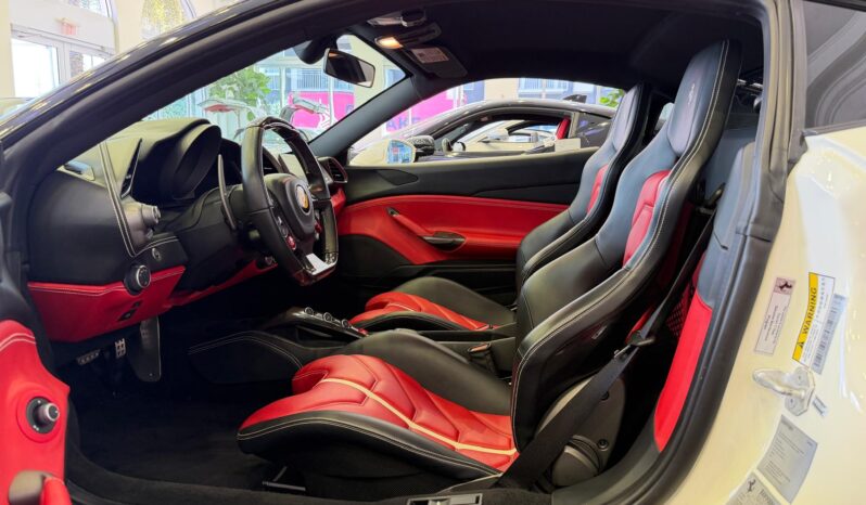 2017 Ferrari 488 GTB full