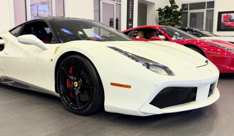 2017 Ferrari 488 GTB full