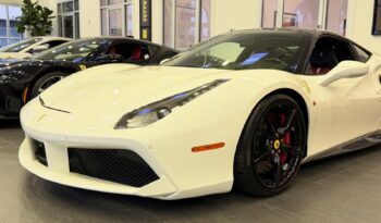 2017 Ferrari 488 GTB full