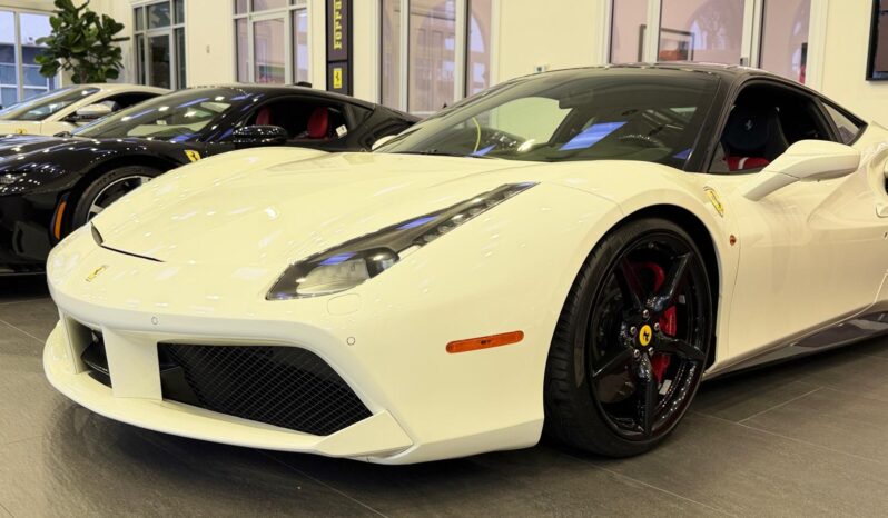 2017 Ferrari 488 GTB full