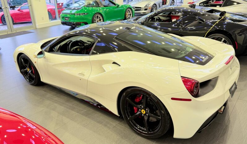 2017 Ferrari 488 GTB full