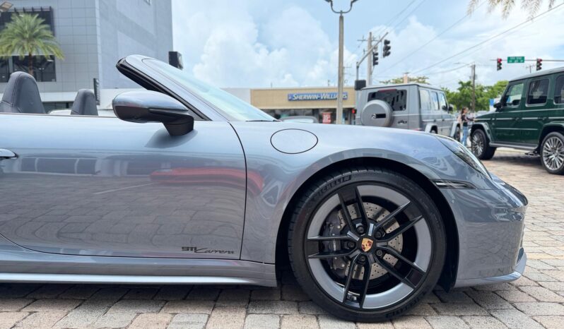 2025 Porsche 911 Carrera Cabriolet full