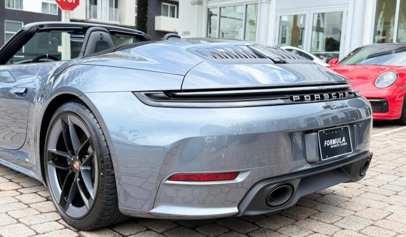 2025 Porsche 911 Carrera Cabriolet full