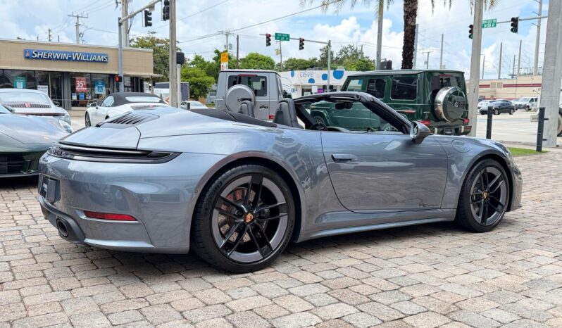 2025 Porsche 911 Carrera Cabriolet full