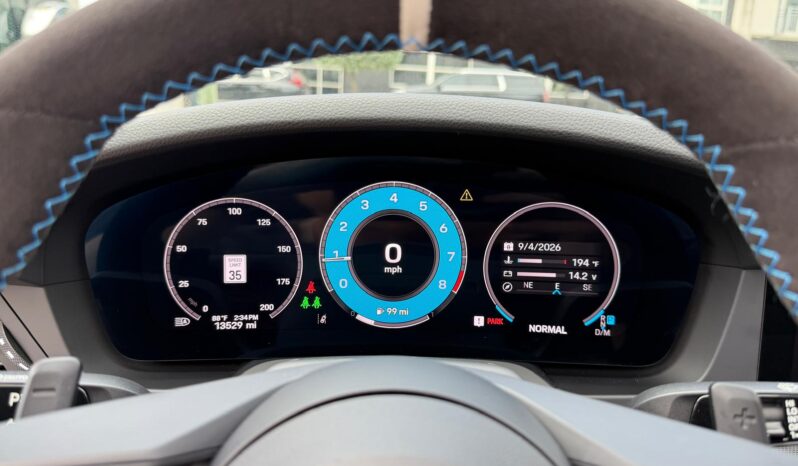 2025 Porsche 911 Carrera Cabriolet full