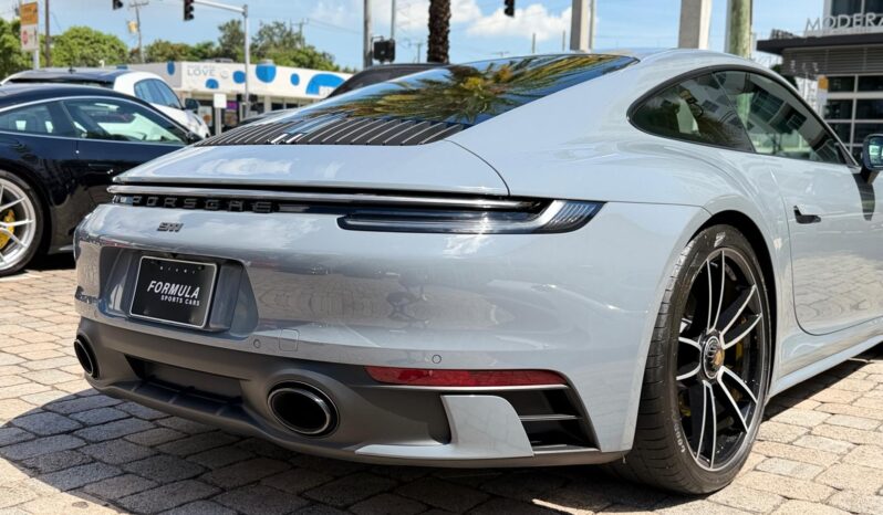 2024 Porsche 911 Carrera GTS full