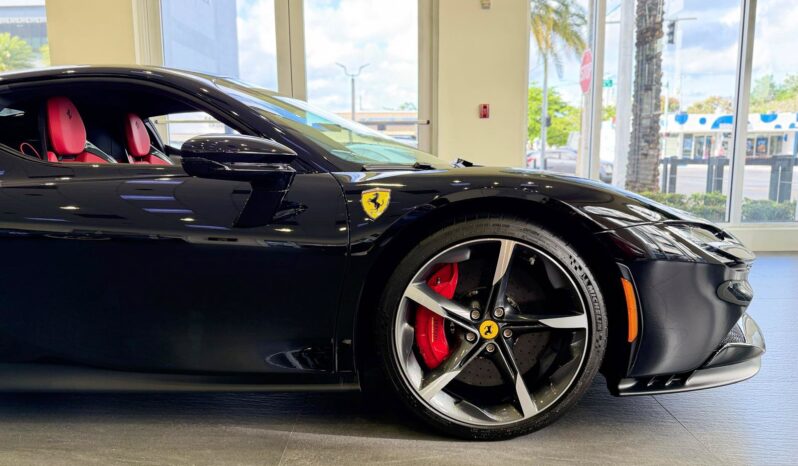 2023 Ferrari SF90 Stradale full