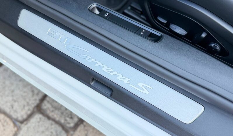 2026 Porsche 911 Carrera S Cabriolet full
