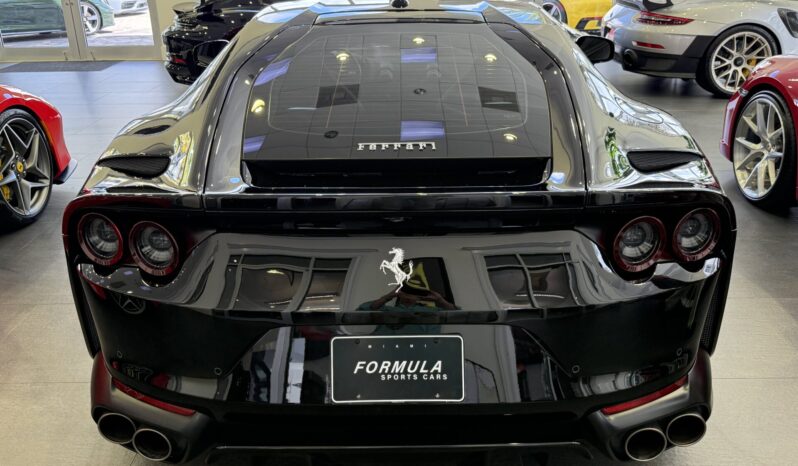 2019 Ferrari 812 Superfast full