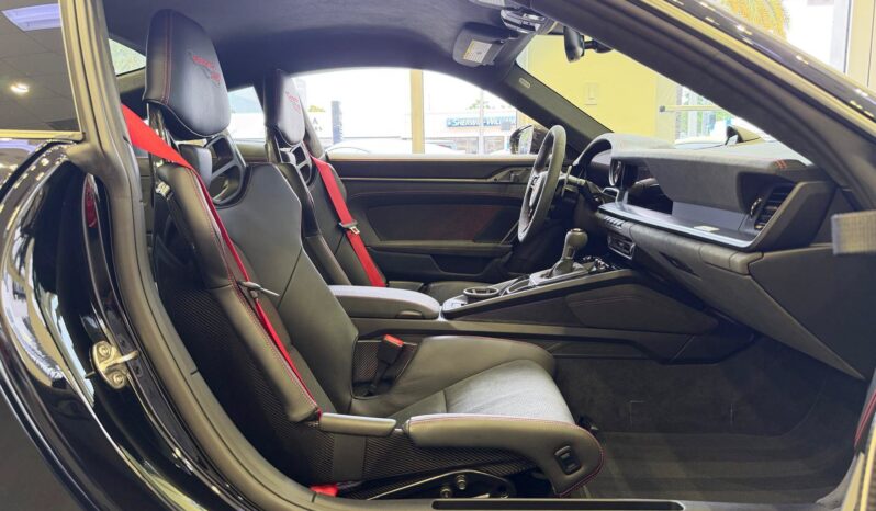 2025 Porsche 911 GT3 RS full
