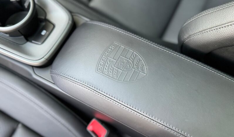 2021 Porsche 911 Carrera full