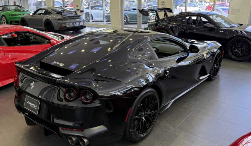 2019 Ferrari 812 Superfast full