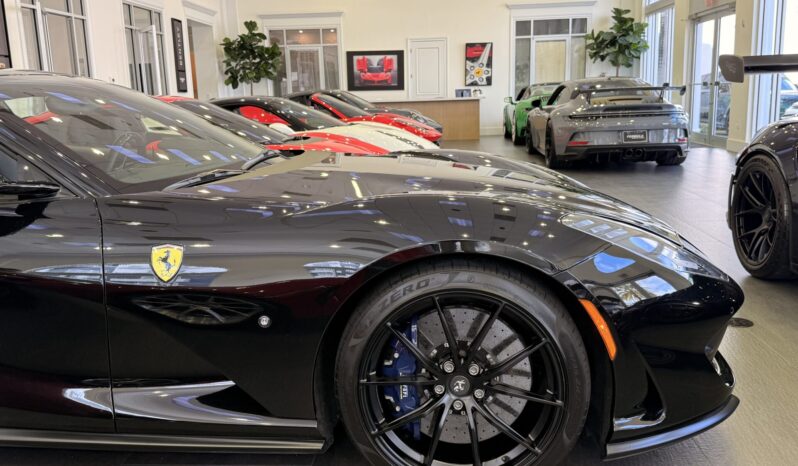 2019 Ferrari 812 Superfast full