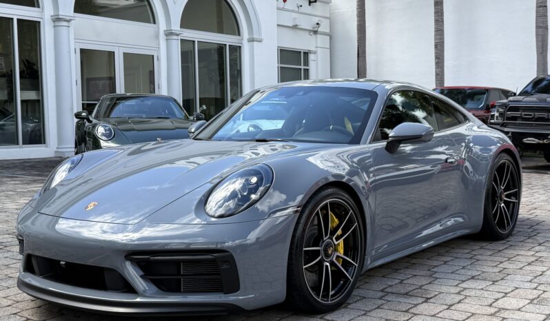 2024 Porsche 911 Carrera GTS full
