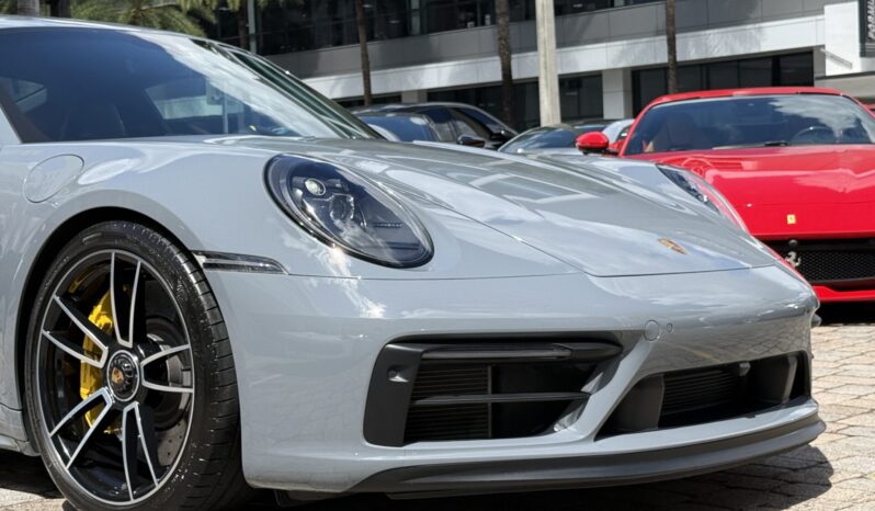 2024 Porsche 911 Carrera GTS full