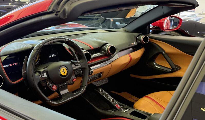 2022 Ferrari 812 GTS full