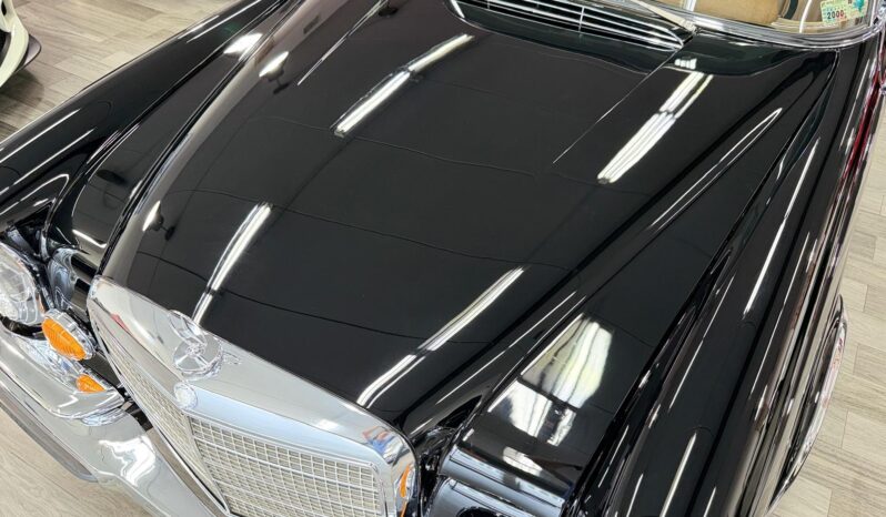 1971 Mercedes-Benz 280 SE 3.5 Cabriolet full