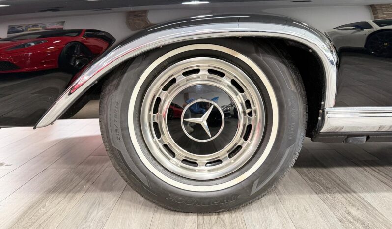 1971 Mercedes-Benz 280 SE 3.5 Cabriolet full