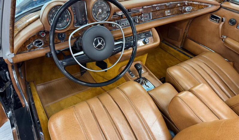 1971 Mercedes-Benz 280 SE 3.5 Cabriolet full