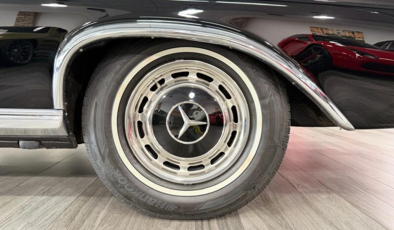 1971 Mercedes-Benz 280 SE 3.5 Cabriolet full