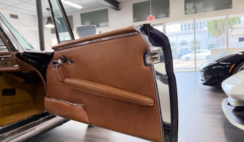 1971 Mercedes-Benz 280 SE 3.5 Cabriolet full