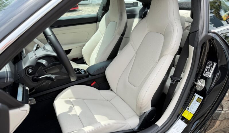 2026 Porsche 911 GT3 w/Touring Package full