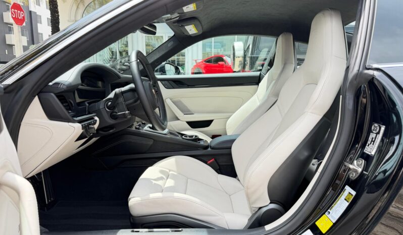 2026 Porsche 911 GT3 w/Touring Package full