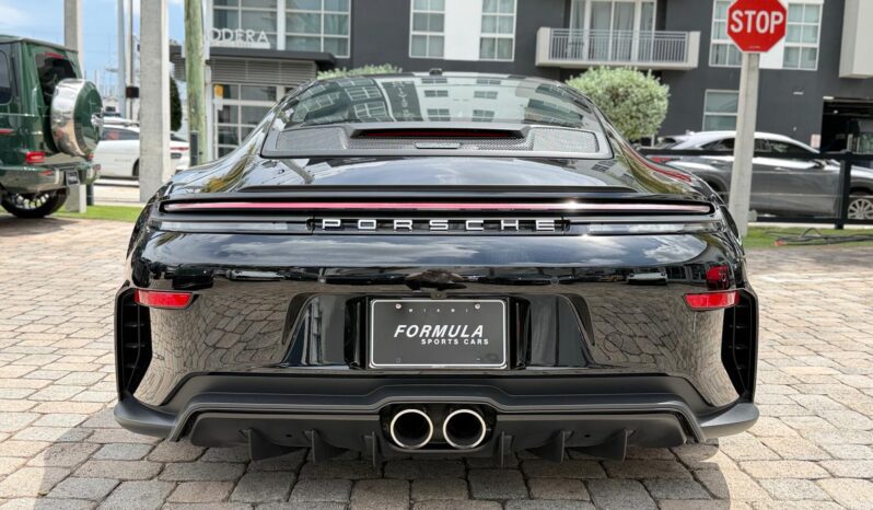 2026 Porsche 911 GT3 w/Touring Package full