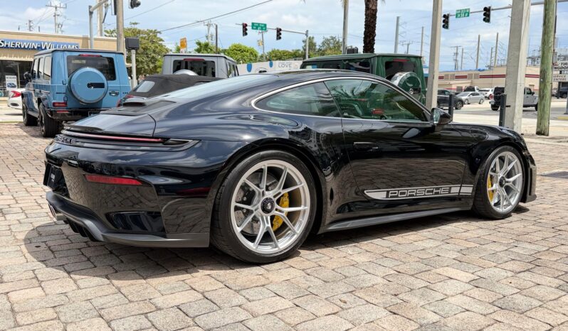 2026 Porsche 911 GT3 w/Touring Package full