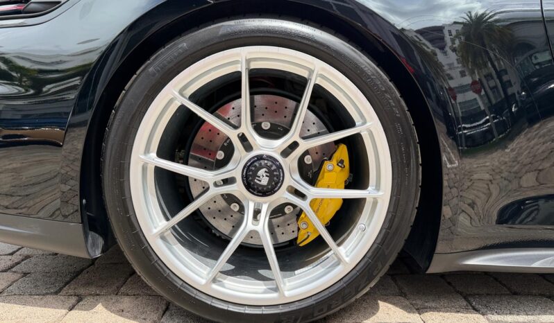 2026 Porsche 911 GT3 w/Touring Package full