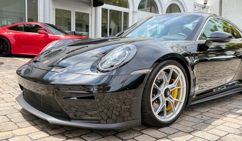 2026 Porsche 911 GT3 w/Touring Package full