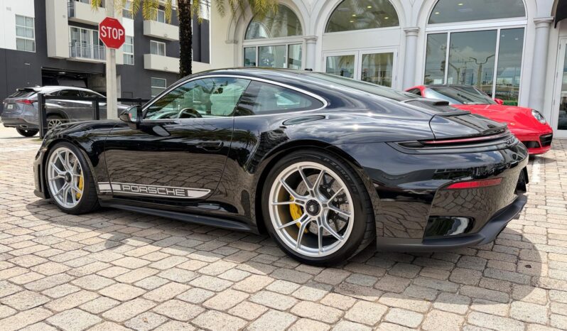 2026 Porsche 911 GT3 w/Touring Package full