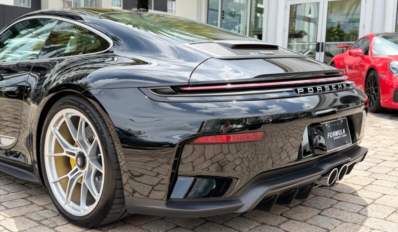 2026 Porsche 911 GT3 w/Touring Package full