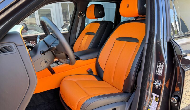 2023 Rolls-Royce Cullinan Black Badge full