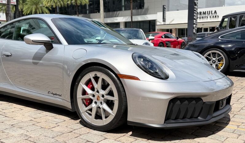 2026 Porsche 911 Carrera GTS full