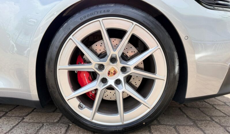 2026 Porsche 911 Carrera GTS full