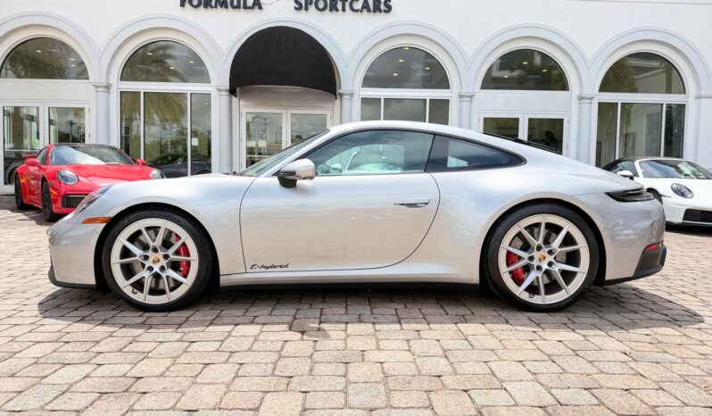 2026 Porsche 911 Carrera GTS full