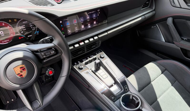 2026 Porsche 911 Carrera GTS full