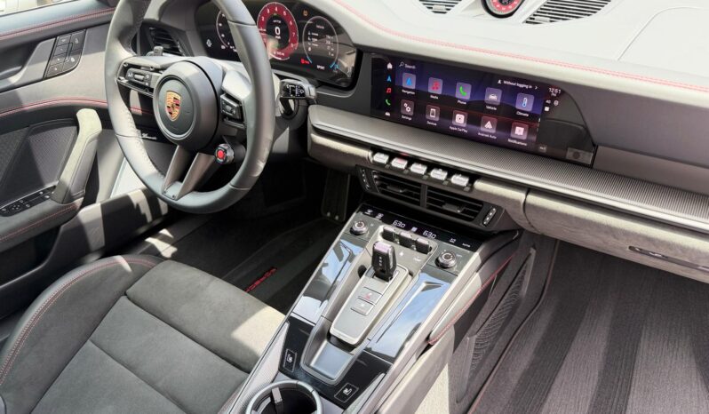 2026 Porsche 911 Carrera GTS full