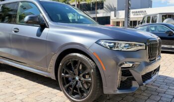 2021 BMW X7 M50i Dark Shadow Edition full